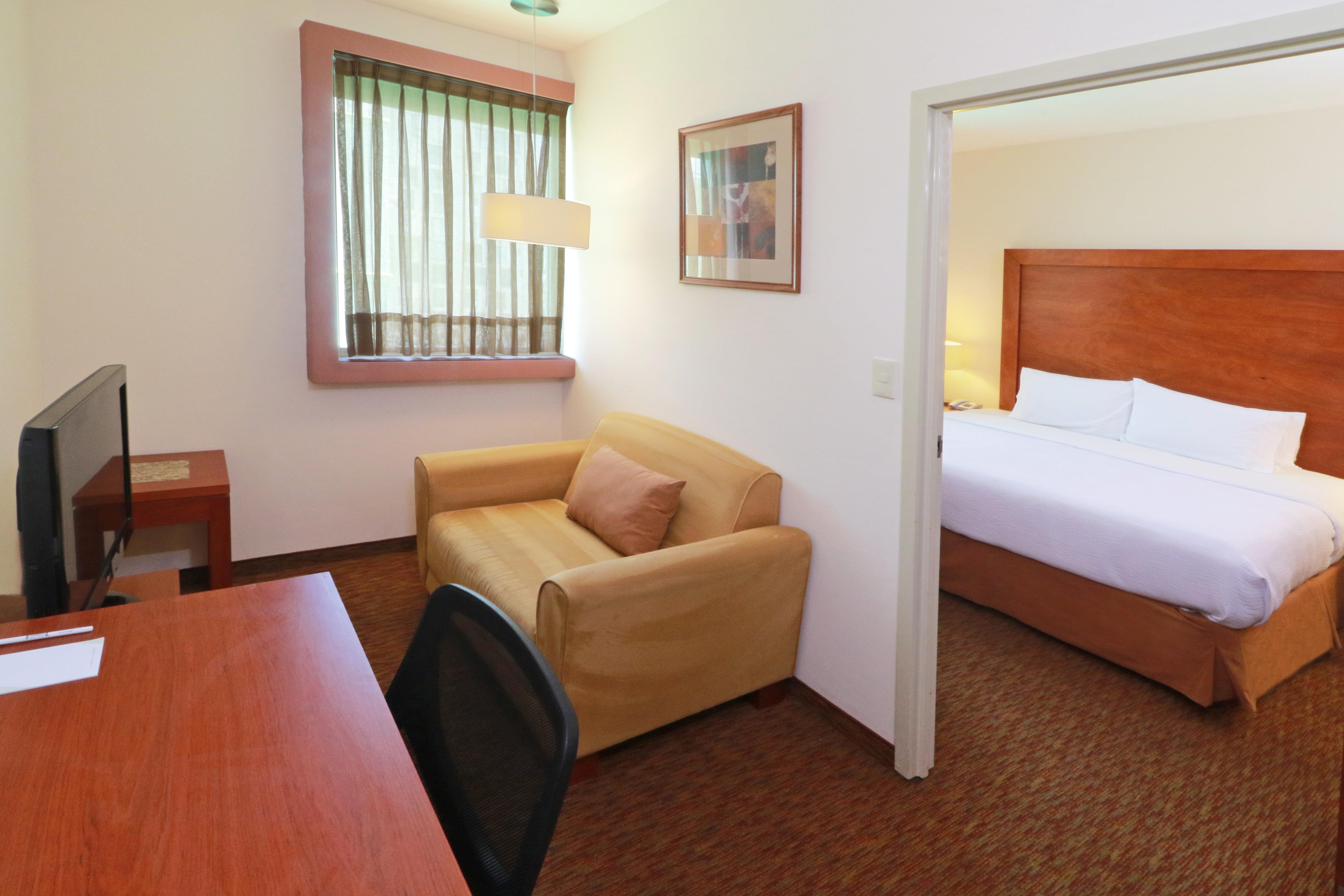 Staybridge Suites Queretaro, An Ihg Hotel Dış mekan fotoğraf